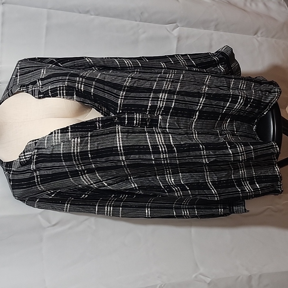 Lane Bryant Black and White Plaid Design